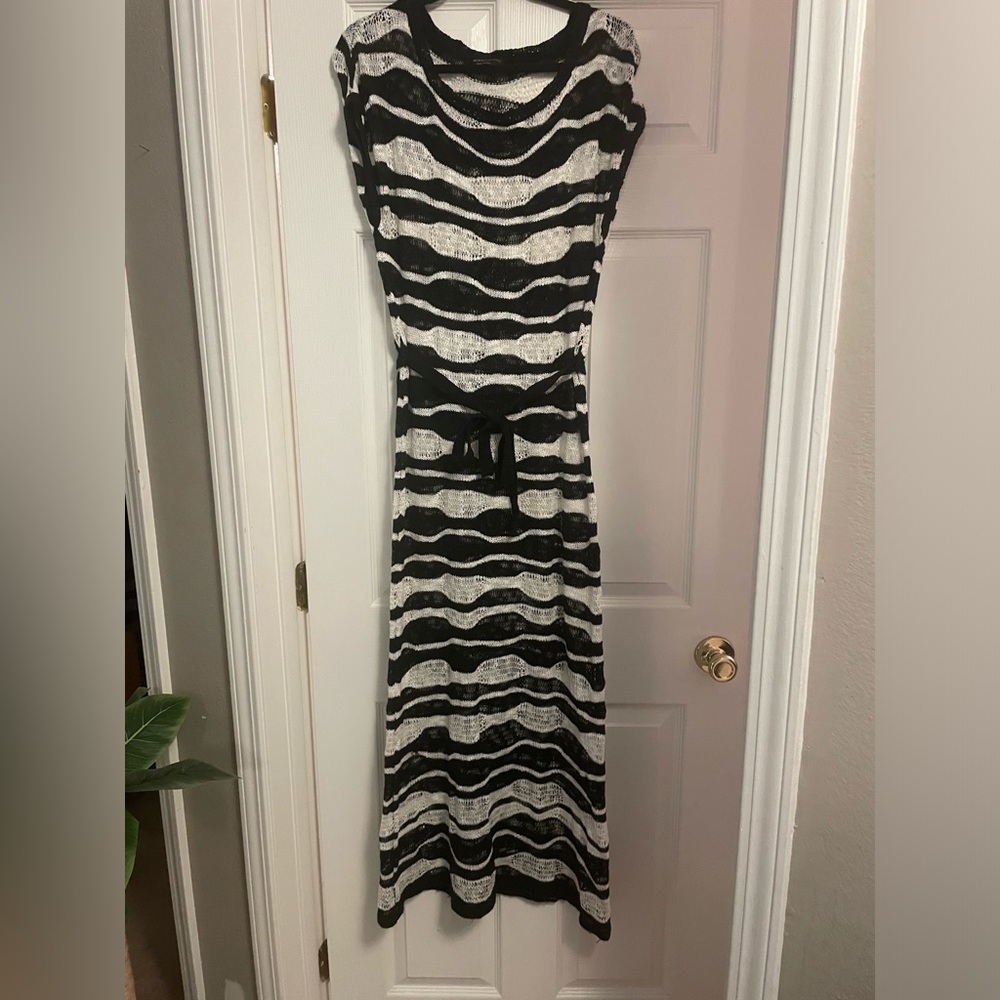 BCBG Max Azria Black & White Knit Dress- Sz Sm